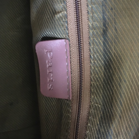 Purse and glove set - Picture 3 of 6